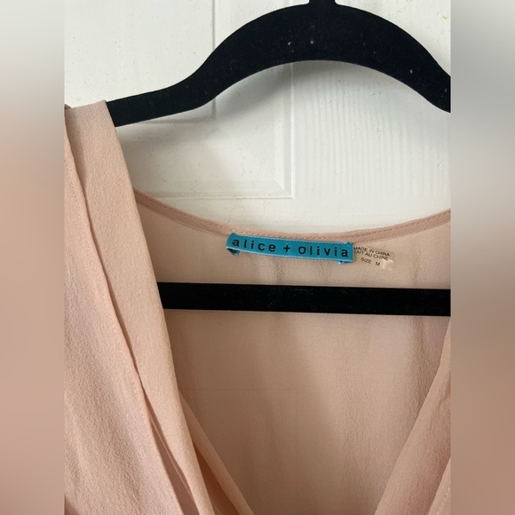 Alice + Olivia Ruffled Layered Lightweight Pink Plus 100 % Silk Blouse Size M - Picture 6 of 13